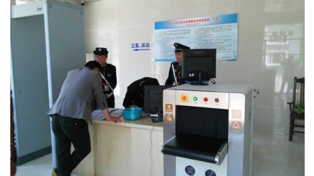 智能安检门